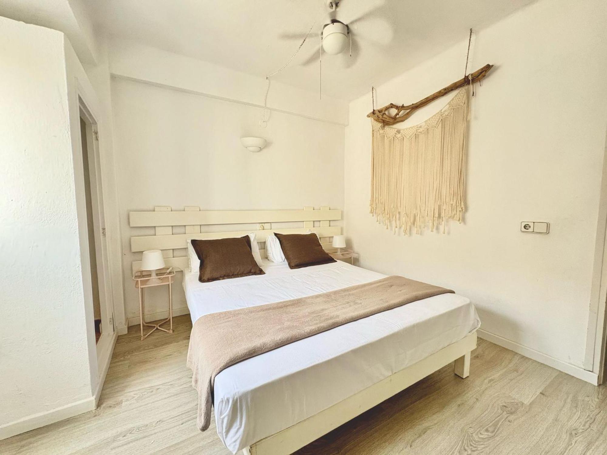 Apartamentos Formentera Copacabana 18 Es Pujols Eksteriør bilde